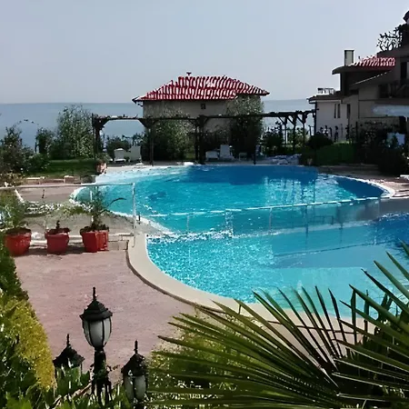 Apartment Complex Lilia Sozopol